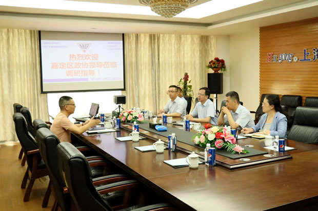 嘉定區政協主席沈華棣調研上海滬工閥門廠(圖2)